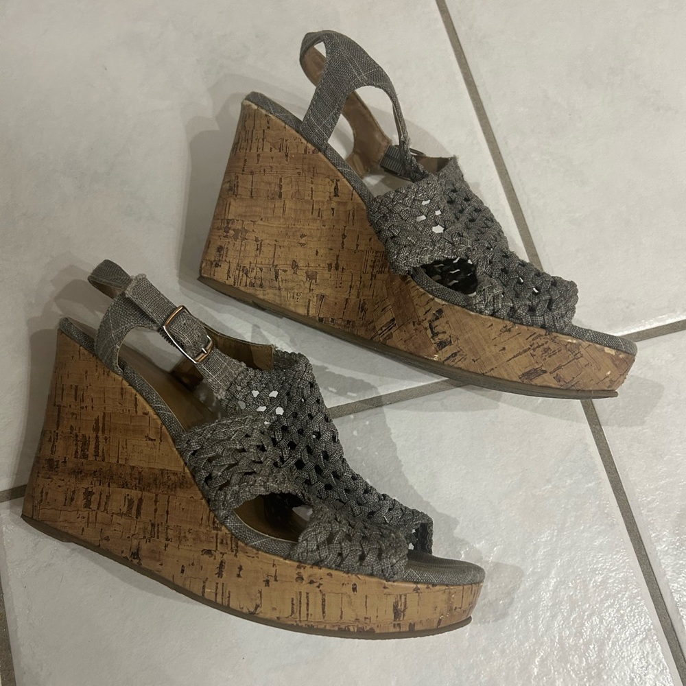 Stylish Gray Wedge Sandals